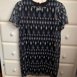 Uel Camilo Embroidered Mesh Shift Dress